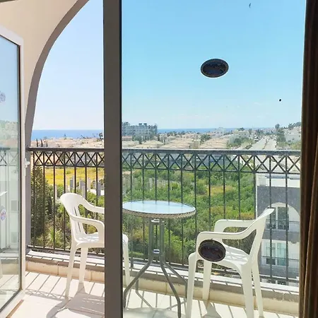 Paramount Aparthotel Protaras